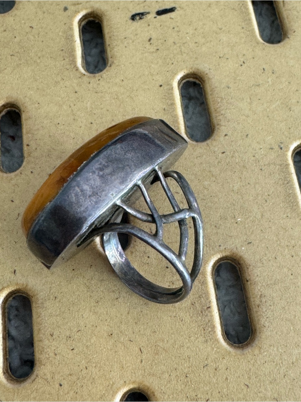 Large vintage sterling silver genuine butterscotch Baltic amber ring size 7 - Picture 4 of 10